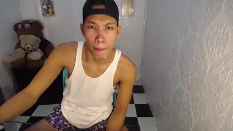 Snapshot of asianhot12 chatting on 03.09.25 asianhot12 online show from 03.09.25