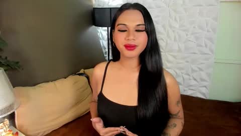 JULIA online show from 11.06.25