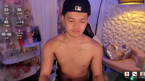 Snapshot of asianhugescott chatting on 02.19.26 VICTORIA SCOTT online show from 02.19.26