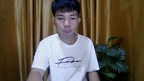 asianjay_hunks online show from 12.22.25