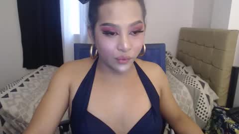 Snapshot of asianlovecock22 chatting on 12.18.25 asianlovecock22 online show from 12.18.25