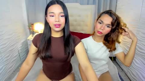 Snapshot of asianpetiteprincess chatting on 01.21.25 asianpetiteprincess online show from 01.21.25