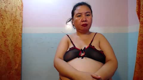 Snapshot of asianpinaychub chatting on 12.29.24 asianpinaychub online show from 12.29.24
