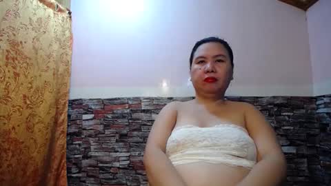 Snapshot of asianpinaychub chatting on 01.17.25 asianpinaychub online show from 01.17.25