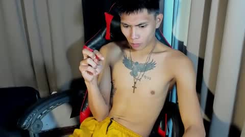 Snapshot of asianplayboyx chatting on 02.13.25 mark online show from 02.13.25