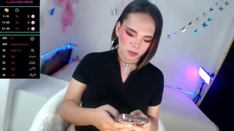Snapshot of asianshardfucker chatting on 11.11.25 kendra turner online show from 11.11.25