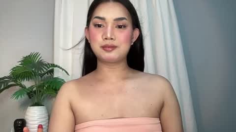 Snapshot of asiansweet_lily chatting on 07.08.26 Lily online show from 07.08.26