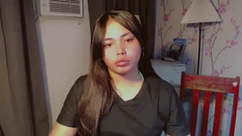 Snapshot of asiantreasures chatting on 01.17.26 kisses online show from 01.17.26