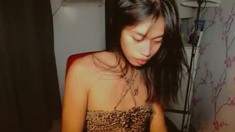 Snapshot of asiantreasures chatting on 02.16.26 kisses online show from 02.16.26