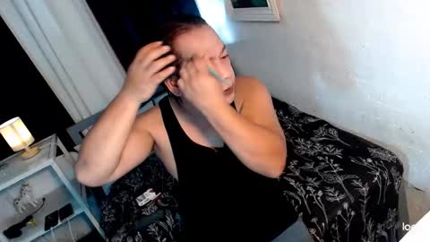 asianwildhotguy online show from 09.15.25