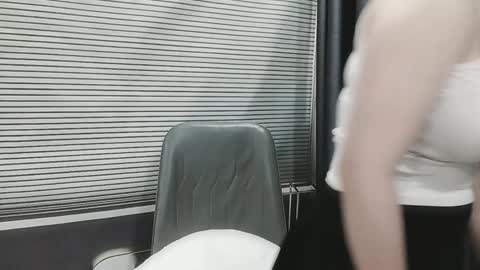 SoHye online show from 10.19.25