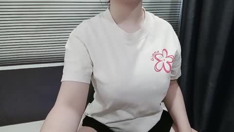 SoHye online show from 10.21.25