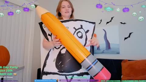 Asiri   pronounced Ah-siri Please no nicknames   3 online show from 10.25.25