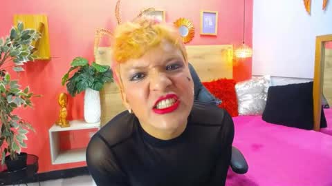 Snapshot of aslyhernandez chatting on 03.07.26 ASLY online show from 03.07.26