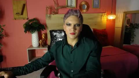 Snapshot of aslyhernandez chatting on 03.23.26 ASLY online show from 03.23.26