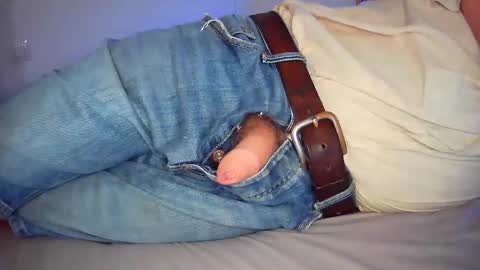 Snapshot of asscockballs4miss chatting on 09.14.25 Will take commands from GuysWomenCouples etc online show from 09.14.25