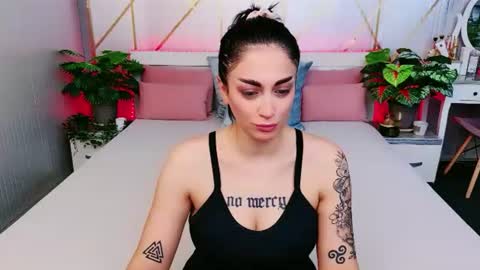 Snapshot of asshantiyx chatting on 06.17.26 Ash online show from 06.17.26