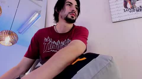 Snapshot of assmoddeus chatting on 12.04.24 Asmodeus online show from 12.04.24