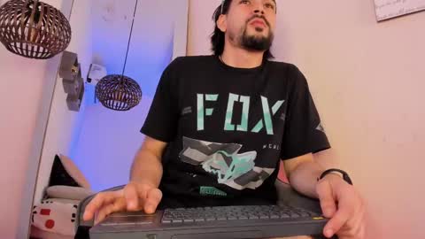 Snapshot of assmoddeus chatting on 12.05.24 Asmodeus online show from 12.05.24