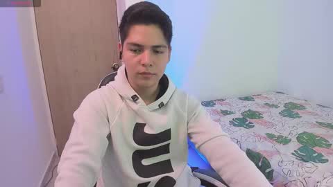 Snapshot of asta_kuro chatting on 02.15.26 Asta Kuno online show from 02.15.26