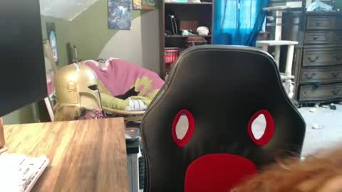 AstraeaSiren online show from 11.10.25