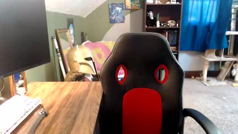 Snapshot of astraeasiren chatting on 05.29.26 AstraeaSiren online show from 05.29.26