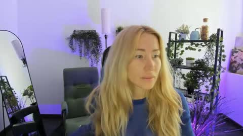 astramonroe online show from 04.20.26