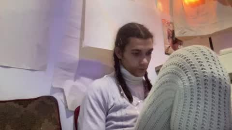 Astro Doll online show from 12.21.25