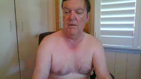 Snapshot of astute008 chatting on 11.30.25 astute008 online show from 11.30.25