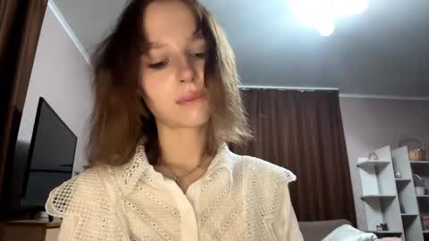 Snapshot of asunavue chatting on 05.10.26 Asuna online show from 05.10.26