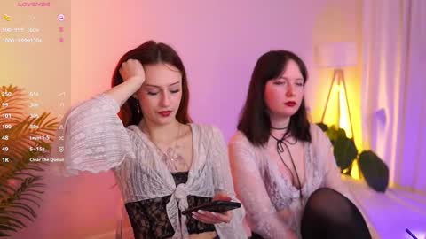 Snapshot of asyfox chatting on 03.31.26 asyfox online show from 03.31.26