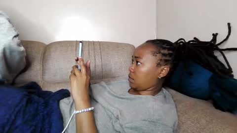 Snapshot of atara_seren chatting on 05.12.26 atara_seren online show from 05.12.26
