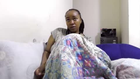 Snapshot of atara_seren chatting on 05.21.26 atara_seren online show from 05.21.26