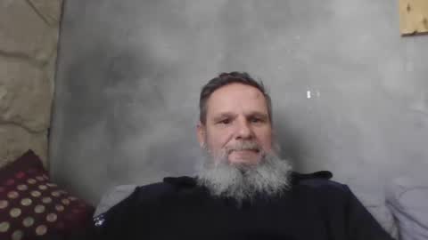 Snapshot of atatanka chatting on 01.17.25 atatanka online show from 01.17.25