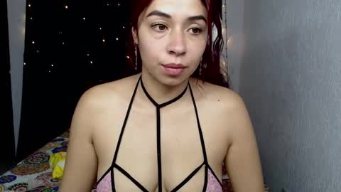 Snapshot of atena_messy chatting on 01.15.25 atena messy online show from 01.15.25