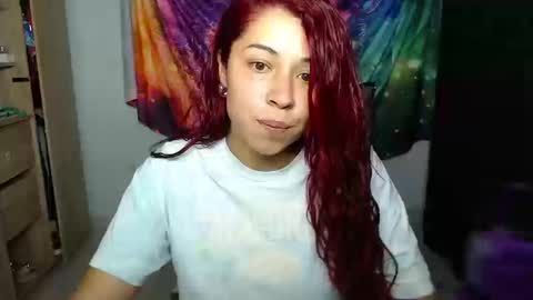 Snapshot of atena_messy chatting on 09.09.25 atena messy online show from 09.09.25