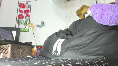 Snapshot of atenea16 chatting on 02.21.25 ATENEA online show from 02.21.25