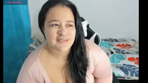 Snapshot of atenea_19_ chatting on 06.06.26 atenea_19_ online show from 06.06.26