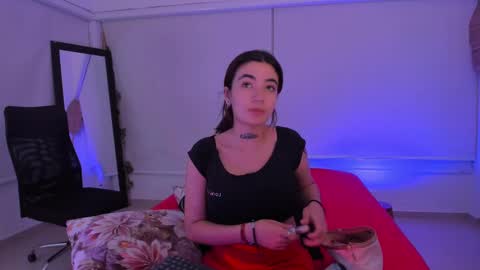 Snapshot of atenea_storm chatting on 10.06.25 Atenea online show from 10.06.25
