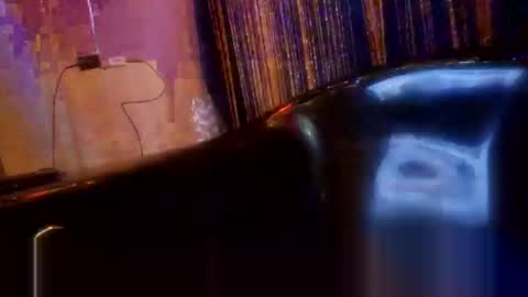 Snapshot of athandrew chatting on 02.07.25 jonnyandrew online show from 02.07.25