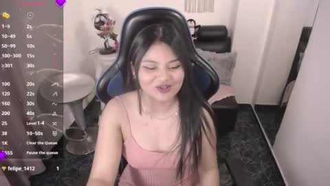 Snapshot of athena_snaw chatting on 07.08.26 athena_snaw online show from 07.08.26