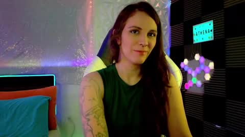 Athena Autumn online show from 03.07.25