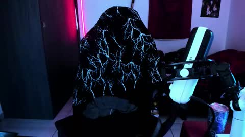 athenauwu online show from 10.25.25