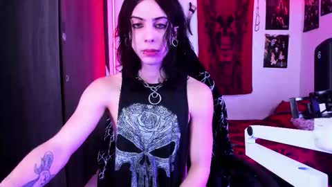 athenauwu online show from 12.18.25