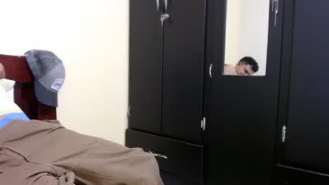 Robin online show from 12.19.25