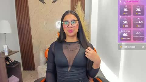 Snapshot of atiena_ chatting on 06.03.26 Atiena online show from 06.03.26