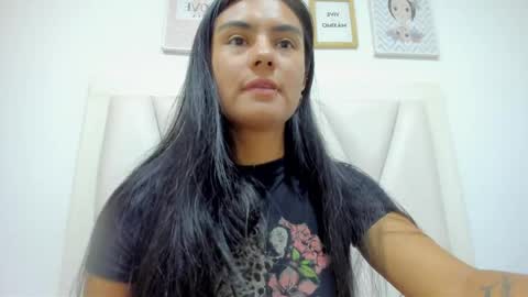 Snapshot of atilana_diaz chatting on 05.06.26 Atilana Diaz online show from 05.06.26
