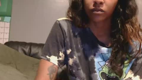 Snapshot of atirahcali chatting on 09.15.25 AtirahCali online show from 09.15.25