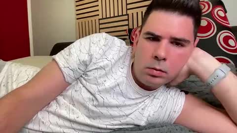 Snapshot of attila_csontos chatting on 04.15.26 attila_csontos online show from 04.15.26