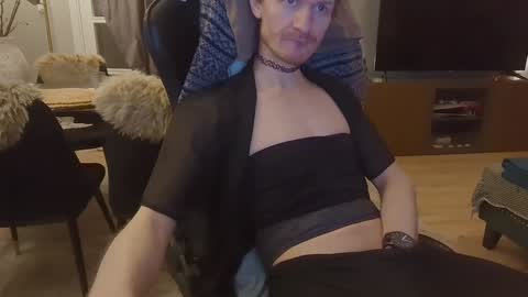 Max Powers online show from 01.19.25